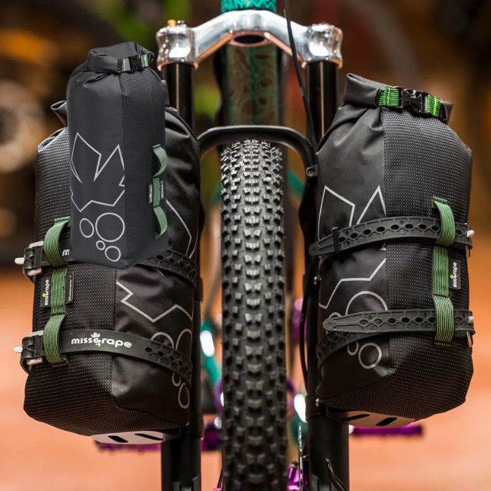 Sacoche de fourche bikepacking étanche 6L